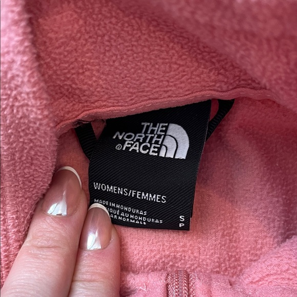 The North Face Coral Quarter-Zip Fleece - Picture 2 of 2